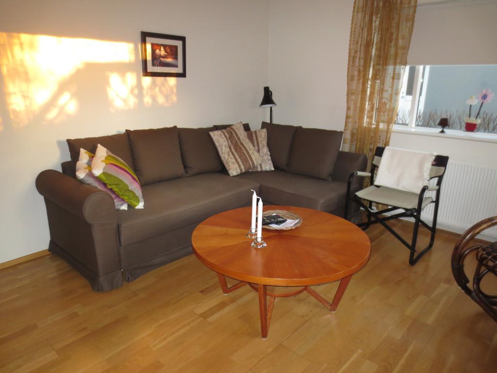 Teigur Guesthouse Akranes Buitenkant foto