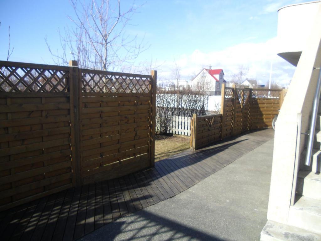 Teigur Guesthouse Akranes Buitenkant foto