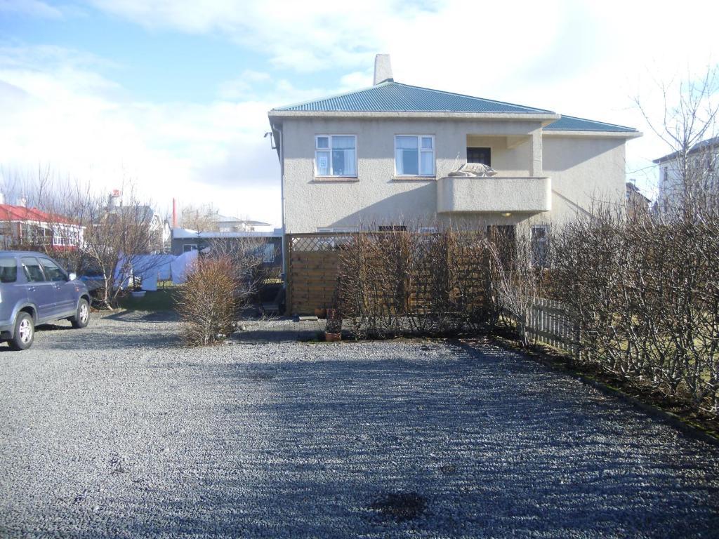 Teigur Guesthouse Akranes Buitenkant foto
